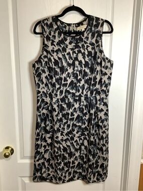 Loft Sleeveless Black & White Animal Printed Sheath Dress